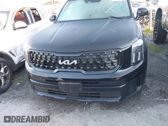 2024 Kia Telluride EX X-Line with VIN 5XYP3DGC1RG500768, listed as a IAAI auction lot 41587785 with 11,797 mi miles and . Bid and sale history available at DreamBid. Image 13.
