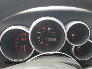 2006 Pontiac Vibe with VIN 5Y2SL65816Z442355, listed as a Copart auction lot 81167764 with 212,385 mi miles and Salvage Title. Bid and sale history available at carsss.com. Image 9.