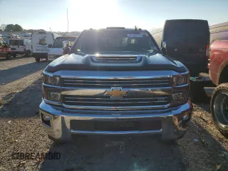 2019 Chevrolet Silverado 3500HD LTZ with VIN 1GC4KXCY0KF125795, listed as a Copart auction lot 87430714 with 343,510 mi miles and Clean Title. Bid and sale history available at carsss.com. Image 5.