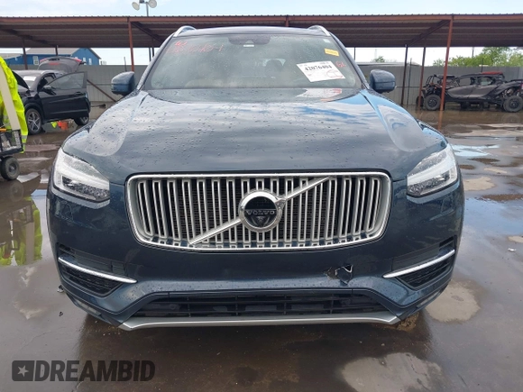 2019 Volvo XC90 Inscription with VIN YV4A22PL2K1487822, listed as a IAAI auction lot 42076404 with 61,648 mi miles and . Bid and sale history available at DreamBid. Image 12.