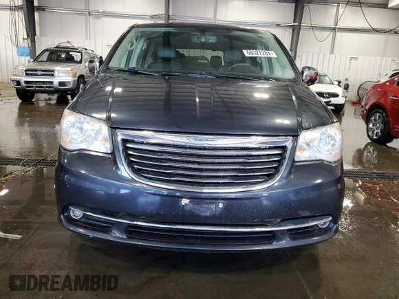 2013 Chrysler Town & Country Touring L with VIN 2C4RC1CG0DR785550, listed as a Copart auction lot 66027284 with 145,191 mi miles and Salvage Title. Bid and sale history available at DreamBid. Image 5.