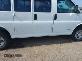 2006 Chevrolet Express Passenger with VIN 1GAHG35U061192639, listed as a IAAI auction lot 42465565 with 208,587 mi miles and . Bid and sale history available at DreamBid. Image 6.