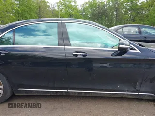 2015 Mercedes-Benz S 550 with VIN WDDUG8FB8FA087742, listed as a IAAI auction lot 42163538 with Not Provided miles and . Bid and sale history available at carsss.com. Image 12.