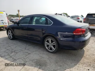 2012 Volkswagen Passat SE z VIN 1VWBM7A30CC087834, wystawiony jako Copart lot #58794095 z przebiegiem 139 044 mil mil oraz Czysty tytuł • Clean title. Historia ofert i sprzedaży dostępna na DreamBid. Obrazek 2.
