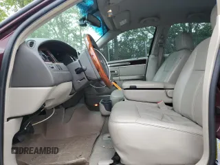2008 Lincoln Town Car Limited z VIN 2LNHM82V38X635821, wystawiony jako Copart lot #56738735 z przebiegiem 63 586 mil mil oraz Szkoda całkowita • Salvage title. Historia ofert i sprzedaży dostępna na DreamBid. Obrazek 7.