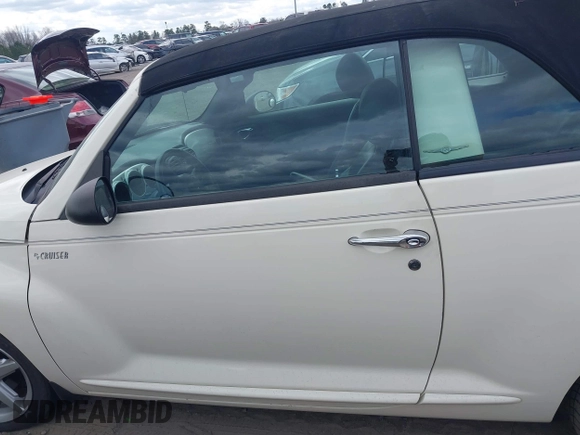 2005 Chrysler PT Cruiser GT with VIN 3C3AY75SX5T265880, listed as a IAAI auction lot 41722904 with 83,565 mi miles. Bid and sale history available at carsss.com. Image 14.