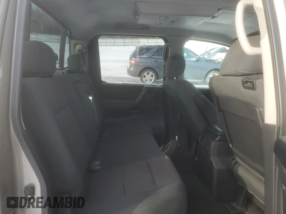 2008 Nissan Titan XE z VIN 1N6AA07C18N335295, wystawiony jako Copart lot #43854915 z przebiegiem 121 295 mil mil oraz Szkoda całkowita • Salvage title. Historia ofert i sprzedaży dostępna na DreamBid. Obrazek 10.