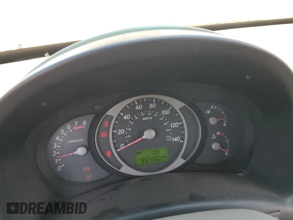 2005 Hyundai Tucson GL with VIN KM8JM12B05U151056, listed as a Copart auction lot 49132425 with 95,450 mi miles and Salvage Title. Bid and sale history available at carsss.com. Image 9.