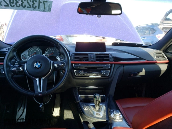2018 BMW M3 with VIN WBS8M9C57J5J78701, listed as a Copart auction lot 71323392 with 27,703 mi miles. Bid and sale history available at carsss.com. Image 8.