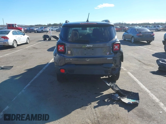 2016 Jeep Renegade Latitude with VIN ZACCJBBT9GPC52394, listed as a IAAI auction lot 41503100 with 143,004 mi miles. Bid and sale history available at carsss.com. Image 16.