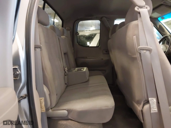 2005 Toyota Tundra SR5 with VIN 5TBBT44155S459077, listed as a IAAI auction lot 41622265 with 210,746 mi miles. Bid and sale history available at carsss.com. Image 8.