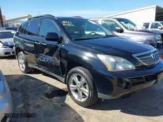 2008 Lexus RX 400h with VIN JTJHW31U582866777, listed as a IAAI auction lot 41880851 with 211,495 mi miles. Bid and sale history available at carsss.com. Image 1.