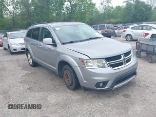 2016 Dodge Journey SXT z VIN 3C4PDDBG4GT173148, wystawiony jako IAAI lot #42269438 z przebiegiem 211 014 mil mil oraz . Historia ofert i sprzedaży dostępna na DreamBid. Obrazek 1.