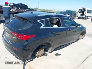 2019 Infiniti QX30 Luxe с VIN SJKCH5CP8KA007154, выставлен на аукционе IAAI как лот 41977924 с пробегом 58 288 миль миль и . История ставок и продаж доступна на DreamBid. Изображение 4.