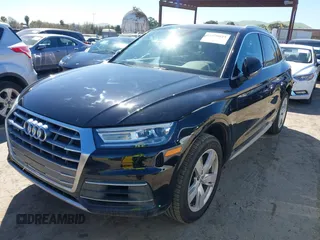 2019 Audi Q5 Premium with VIN WA1ANAFY8K2135057, listed as a IAAI auction lot 41870849 with 32,973 mi miles. Bid and sale history available at carsss.com. Image 19.