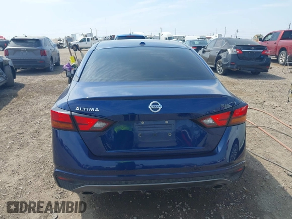 2020 Nissan Altima SR with VIN 1N4BL4CV4LC165329, listed as a IAAI auction lot 41777734 with 82,580 mi miles and . Bid and sale history available at carsss.com. Image 16.