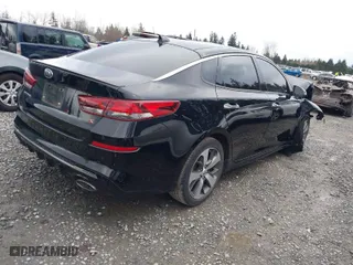 2019 Kia Optima LX with VIN 5XXGT4L30KG282290, listed as a IAAI auction lot 41718903 with 43,681 mi miles. Bid and sale history available at carsss.com. Image 4.