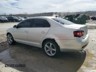 2010 Volkswagen Jetta TDI z VIN 3VWRL7AJ6AM171457, wystawiony jako Copart lot #50009485 z przebiegiem 221 041 mil mil oraz Szkoda całkowita • Salvage title. Historia ofert i sprzedaży dostępna na DreamBid. Obrazek 2.