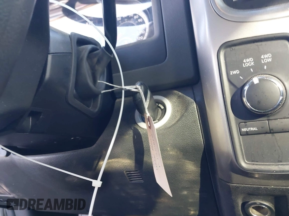 2016 Ram 2500 SLT with VIN 3C6UR5DL2GG132442, listed as a IAAI auction lot 41670645 with 405,051 mi miles. Bid and sale history available at carsss.com. Image 11.