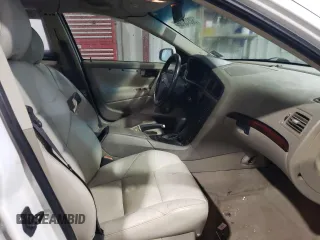 2004 Volvo S60 with VIN YV1RS59V642320098, listed as a Copart auction lot 50373735 with 0 mi miles and Salvage Title. Bid and sale history available at carsss.com. Image 7.