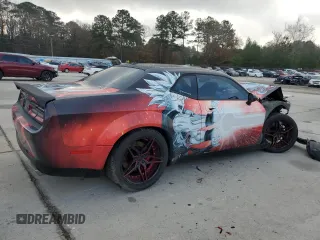 2010 Dodge Challenger SRT-8 with VIN 2B3CJ7DW2AH161272, listed as a Copart auction lot 85852604 with 133,635 mi miles and Salvage title. Bid and sale history available at DreamBid. Image 3.