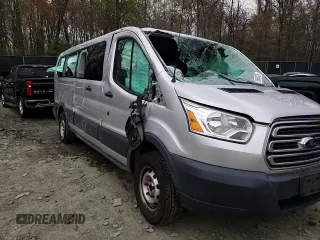 2015 Ford Transit XL z VIN 1FBZX2ZM4FKB05310, wystawiony jako Copart lot #50868425 z przebiegiem 213 960 mil mil oraz Szkody całkowita. Historia ofert i sprzedaży dostępna na DreamBid. Obrazek 12.
