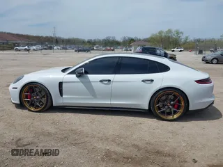 2019 Porsche Panamera Turbo с VIN WP0AF2A7XKL145364, выставлен на аукционе IAAI как лот 42206095 с пробегом 65 454 миль миль и . История ставок и продаж доступна на DreamBid. Изображение 14.