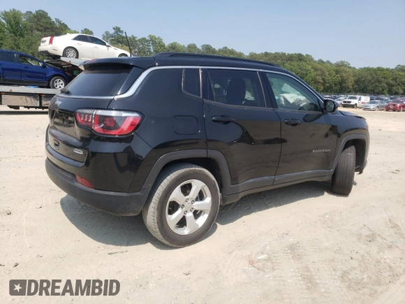 2018 Jeep Compass Latitude with VIN 3C4NJCBB5JT293501, listed as a Copart auction lot 59191235 with Not provided miles and Salvage title. Bid and sale history available at DreamBid. Image 3.