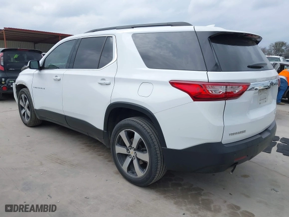 2019 Chevrolet Traverse LT Leather with VIN 1GNERHKW1KJ288160, listed as a IAAI auction lot 41707623 with 111,165 mi miles. Bid and sale history available at carsss.com. Image 3.