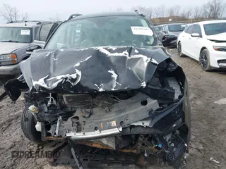 2018 Ford Escape Titanium with VIN 1FMCU0J90JUD17085, listed as a IAAI auction lot 41699687 with Not provided miles and . Bid and sale history available at DreamBid. Image 12.