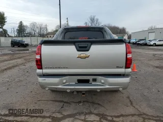 2007 Chevrolet Avalanche LT w/3LT with VIN 3GNFK12387G242923, listed as a Copart auction lot 49131214 with 176,471 mi miles and Salvage Title. Bid and sale history available at carsss.com. Image 6.