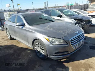 2015 Hyundai Genesis 3.8L with VIN KMHGN4JE1FU089897, listed as a IAAI auction lot 41687367 with 110,974 mi miles. Bid and sale history available at carsss.com. Image 1.