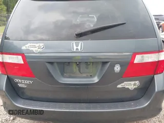 2006 Honda Odyssey EX-L z VIN 5FNRL38756B420817, wystawiony jako IAAI lot #42101271 z przebiegiem 203 892 mil mil oraz . Historia ofert i sprzedaży dostępna na DreamBid. Obrazek 17.