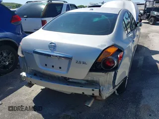 2011 Nissan Altima 2.5 S with VIN 1N4AL2AP7BN444829, listed as a IAAI auction lot 41315470 with 168,288 mi miles. Bid and sale history available at carsss.com. Image 6.