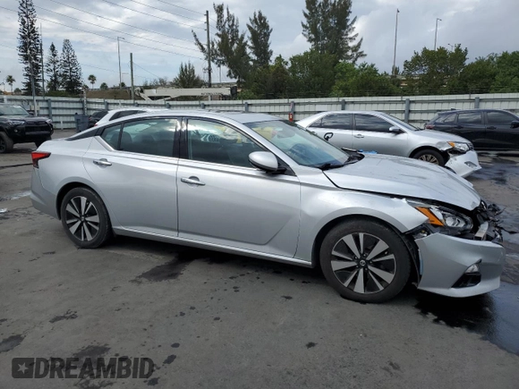 2019 Nissan Altima 2.5 SL with VIN 1N4BL4EV6KC184332, listed as a Copart auction lot 46056705 with 70,179 mi miles and Non Repairable. Bid and sale history available at carsss.com. Image 4.