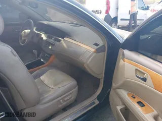 2006 Toyota Avalon XL with VIN 4T1BK36B26U118836, listed as a IAAI auction lot 42062196 with 187,221 mi miles. Bid and sale history available at carsss.com. Image 5.