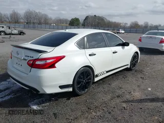 2018 Nissan Altima 2.5 SR with VIN 1N4AL3AP2JC290790, listed as a IAAI auction lot 41759445 with 108,011 mi miles. Bid and sale history available at carsss.com. Image 4.
