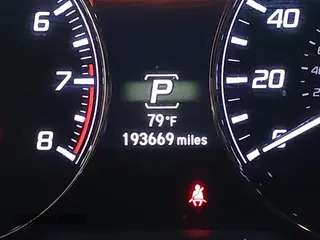 2014 Acura RLX Tech Pkg with VIN JH4KC1F5XEC000262, listed as a IAAI auction lot 42140494 with 193,669 mi miles. Bid and sale history available at carsss.com. Image 15.