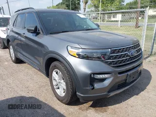2024 Ford Explorer XLT z VIN 1FMSK7DHXRGA36466, wystawiony jako IAAI lot #42077049 z przebiegiem 8 634 mil mil oraz . Historia ofert i sprzedaży dostępna na DreamBid. Obrazek 1.