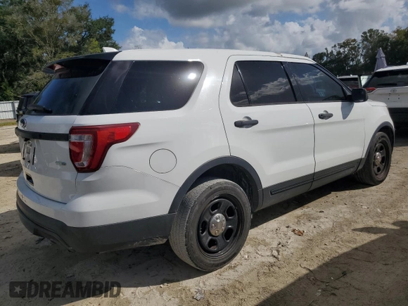 2016 Ford Utility Police Interceptor with VIN 1FM5K8AR8GGB96813, listed as a Copart auction lot 75192584 with 120,092 mi miles and Non Repairable. Bid and sale history available at carsss.com. Image 3.