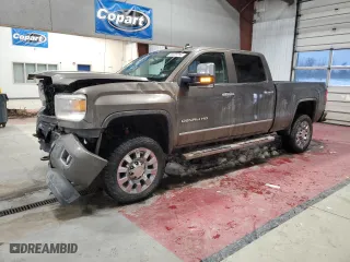 2015 GMC Sierra 2500HD Denali with VIN 1GT120EG6FF619065, listed as a Copart auction lot 83321254 with 120,628 mi miles and Salvage Title. Bid and sale history available at carsss.com. Image 1.