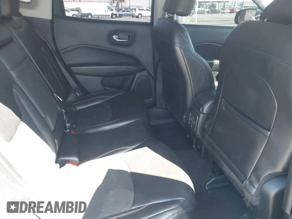 2020 Jeep Compass Altitude with VIN 3C4NJCBB0LT134047, listed as a IAAI auction lot 41806348 with 70,533 mi miles and . Bid and sale history available at carsss.com. Image 8.