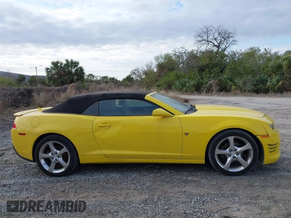 2015 Chevrolet Camaro LT with VIN 2G1FF3D35F9298048, listed as a IAAI auction lot 41649182 with 90,097 mi miles. Bid and sale history available at carsss.com. Image 14.