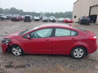 2016 Kia Forte LX z VIN KNAFK4A61G5526226, wystawiony jako IAAI lot #42345828 z przebiegiem 179 076 mil mil oraz . Historia ofert i sprzedaży dostępna na DreamBid. Obrazek 14.
