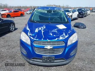2016 Chevrolet Trax LS z VIN KL7CJKSB2GB584109, wystawiony jako IAAI lot #41937617 z przebiegiem 127 901 mil mil oraz . Historia ofert i sprzedaży dostępna na DreamBid. Obrazek 12.