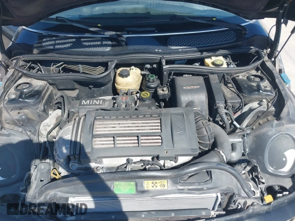 2005 MINI Hardtop S with VIN WMWRE33425TD90534, listed as a IAAI auction lot 41687089 with 157,600 mi miles and . Bid and sale history available at DreamBid. Image 10.