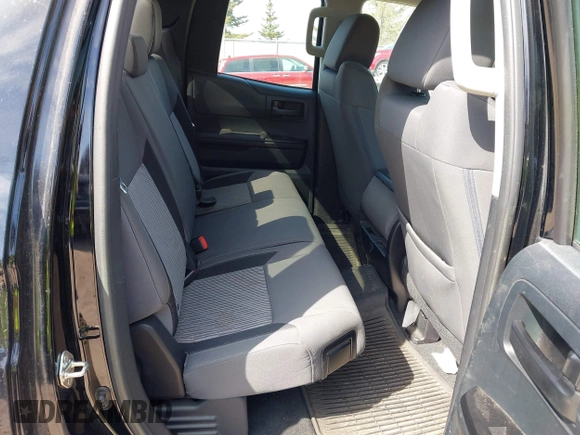 2017 Toyota Tundra SR с VIN 5TFUM5F13HX070078, выставлен на аукционе IAAI как лот 42050673 с пробегом 71 522 миль миль и . История ставок и продаж доступна на DreamBid. Изображение 8.
