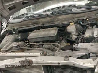 2002 Dodge 1500 z VIN 1D7HA16N52J256145, wystawiony jako IAAI lot #42206665 z przebiegiem 144 293 mil mil oraz . Historia ofert i sprzedaży dostępna na DreamBid. Obrazek 15.