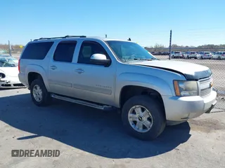 2012 Chevrolet Suburban LT with VIN 1GNSKJE72CR181012, listed as a IAAI auction lot 41621884 with 197,467 mi miles. Bid and sale history available at carsss.com. Image 13.