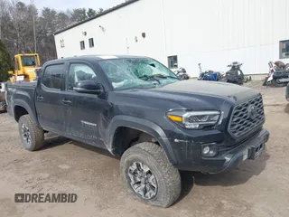 2021 Toyota Tacoma SR z VIN 3TYCZ5AN9MT015131, wystawiony jako IAAI lot #41839274 z przebiegiem 114 768 mil mil oraz . Historia ofert i sprzedaży dostępna na DreamBid. Obrazek 1.